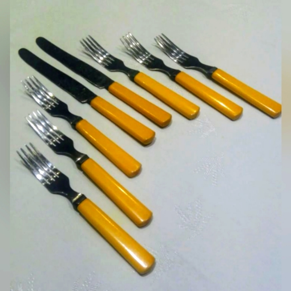 Bakelite Glo-Hill utensils